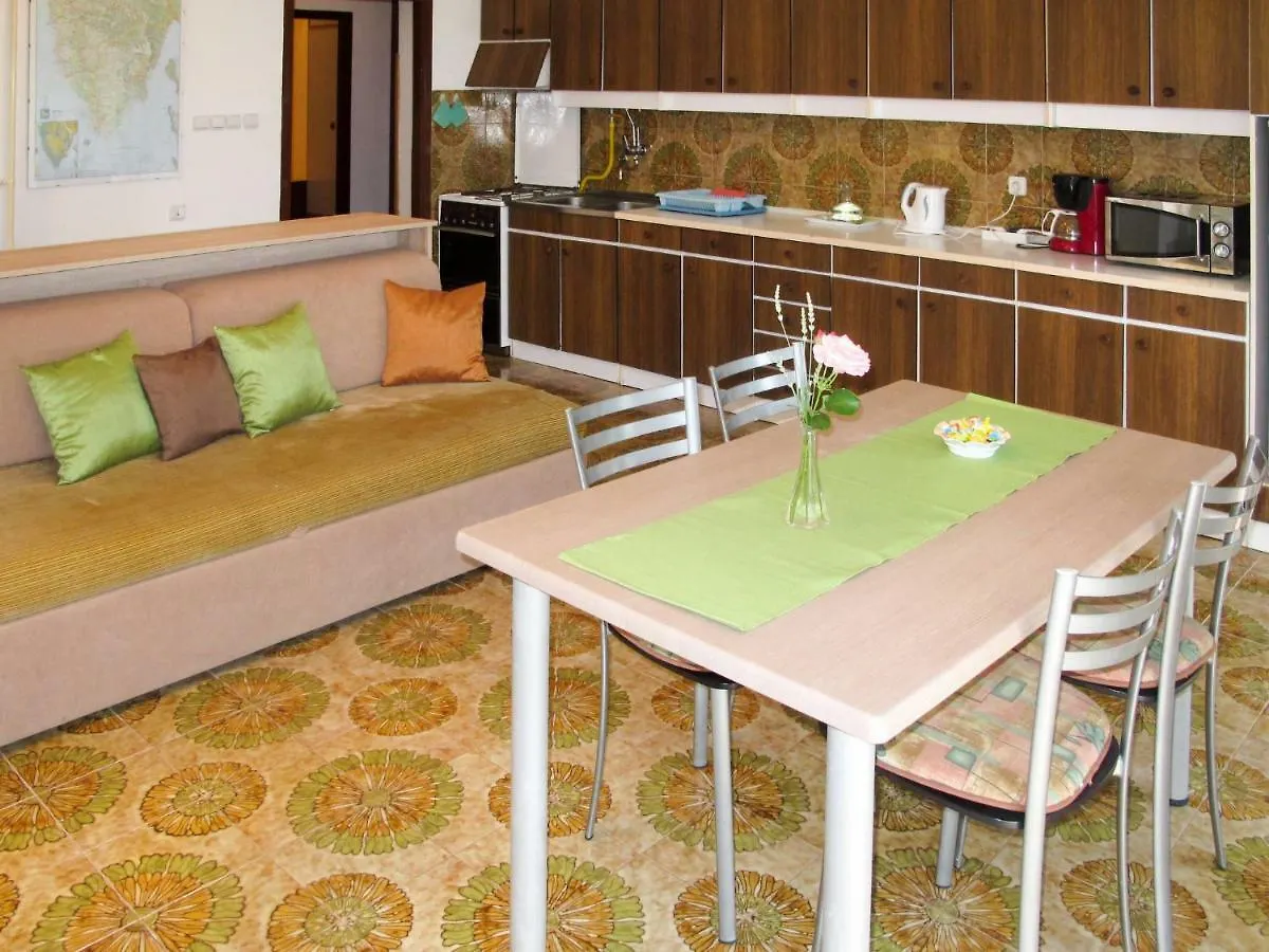 Apartment Maslina - Pul335 By Interhome Pjescana Uvala