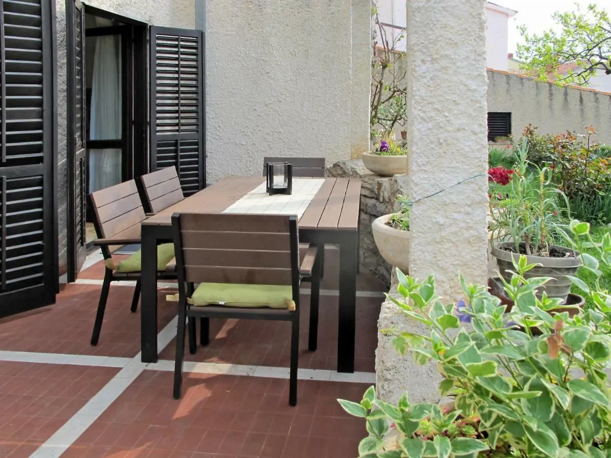 Apartment Maslina - Pul335 By Interhome Pjescana Uvala