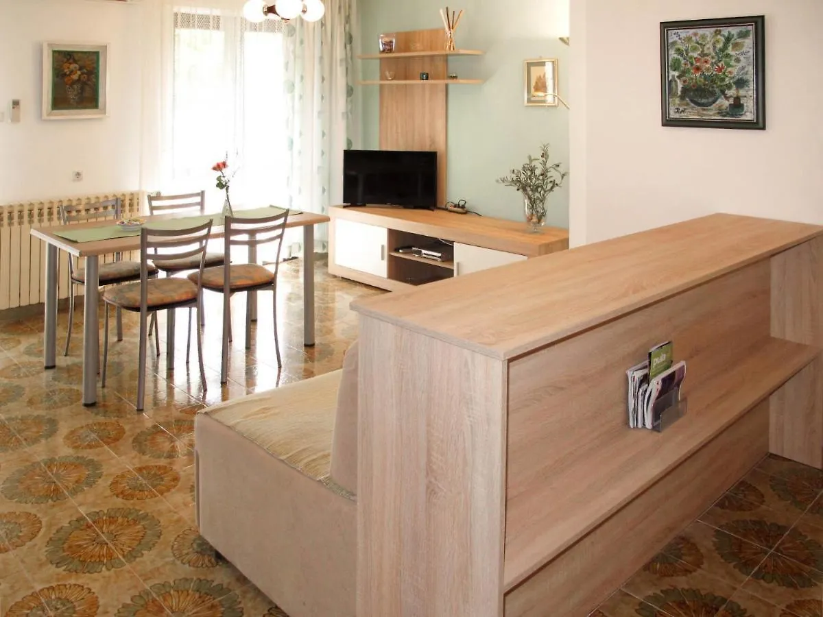 Apartment Maslina - Pul335 By Interhome Pjescana Uvala